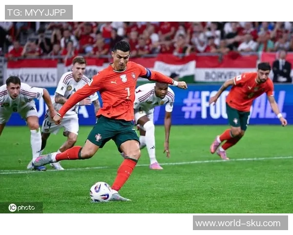 猜猜看,这位中国足球球星是谁?他曾代表国家队出征国际赛场并多次进球 猜猜看,这位中国足球球星是谁?他曾代表国家队出征国际赛场并多次进球