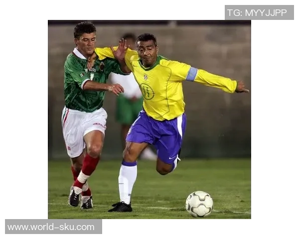 足球巨星泪别绿茵场告别赛场的感人时刻与深情回顾